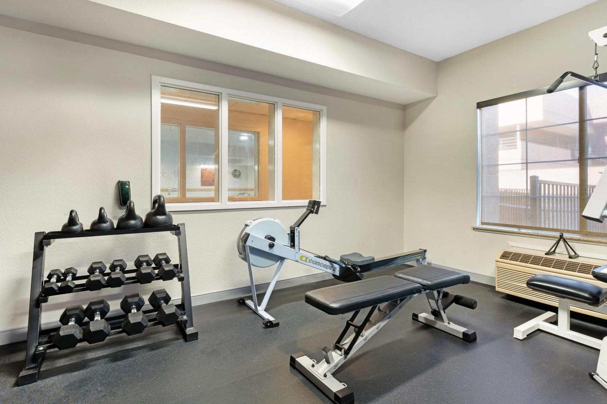 Comfort Inn & Suites Sacramento - University Area ภายนอก รูปภาพ