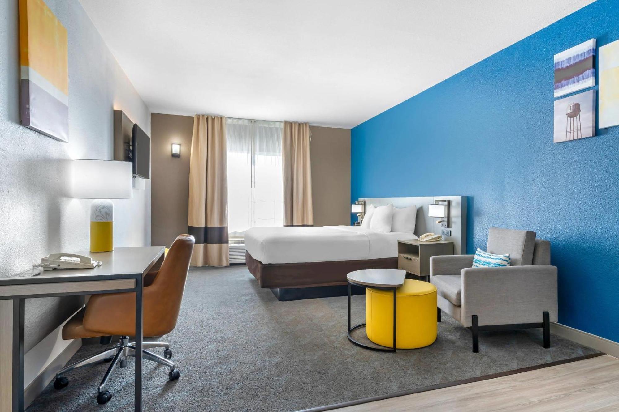 Comfort Inn & Suites Sacramento - University Area ภายนอก รูปภาพ