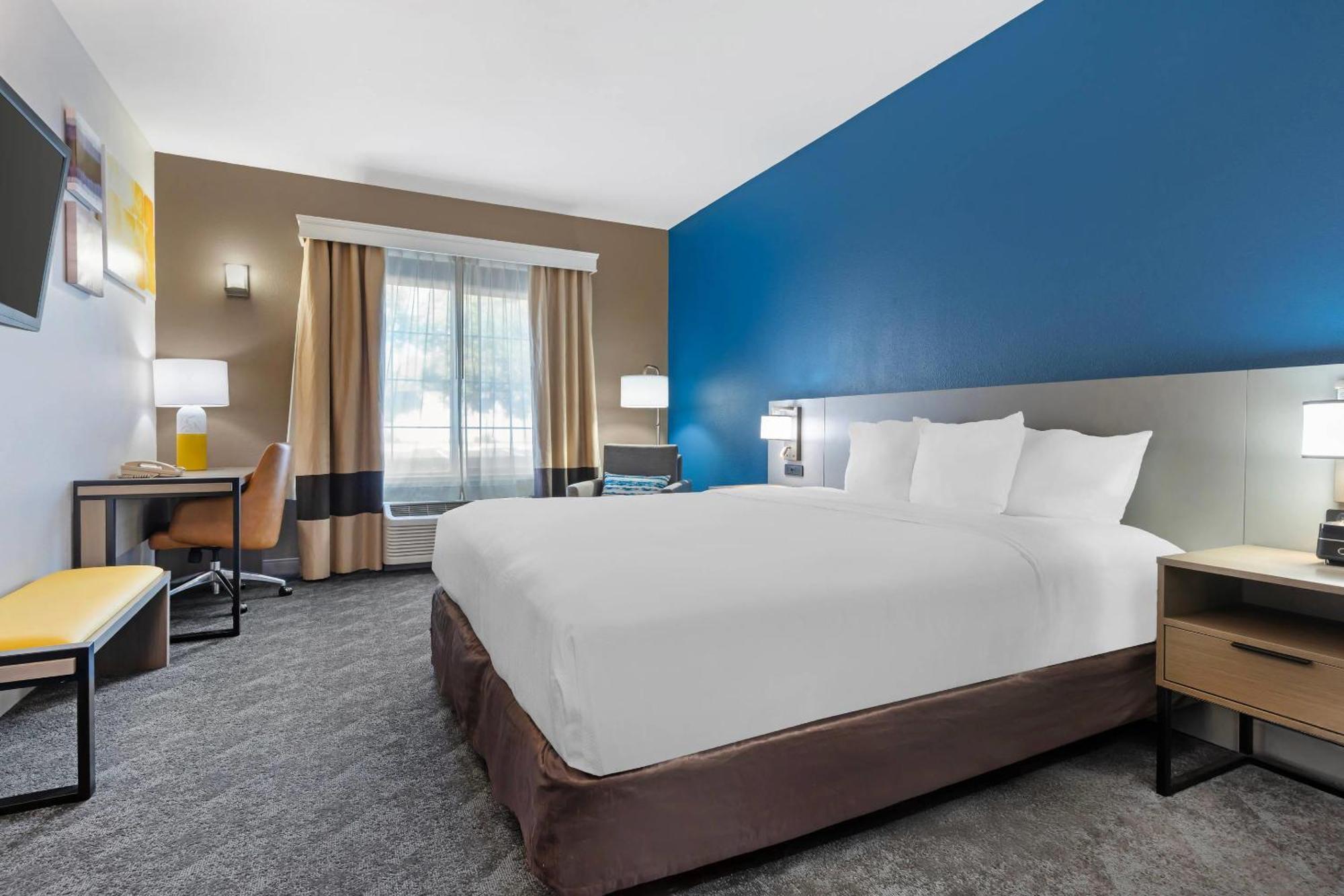Comfort Inn & Suites Sacramento - University Area ภายนอก รูปภาพ